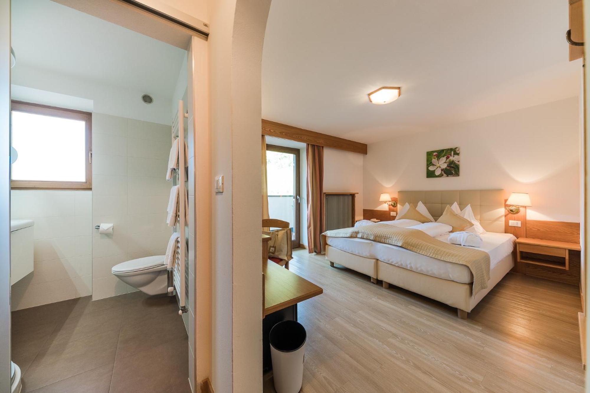 Hotel Kiendl Scena Quarto foto